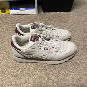 Reebok Beige and Maroon Casual Shoes